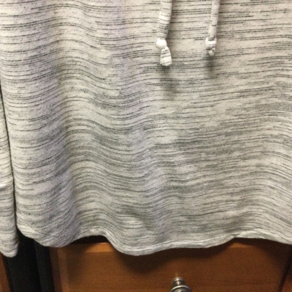 Top - Picture 4 of 5